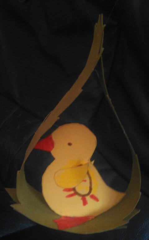 gebasteltes Küken zum Aufhängen